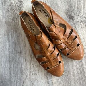 Pikolinos  summer shoes